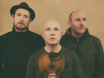 Treten in Leer und Norden auf: John McCusker, John Doyle und Mike McGoldrick.