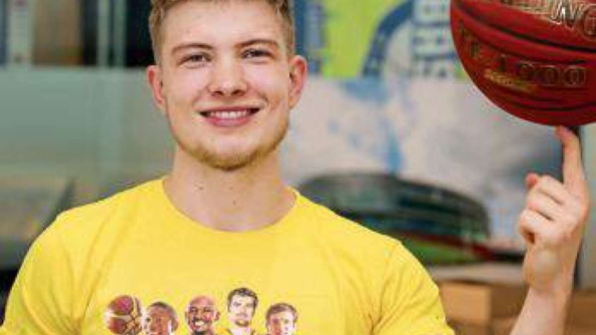 Hundt bei EWE Baskets Oldenburg "Wir sind jung und hungrig"