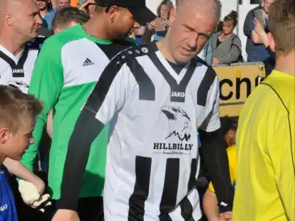 Ivan Klasnic ist mittlerweile Dauergast in Borssum: Auch in der Traditionself vom Millerntor hat er seinen Platz.