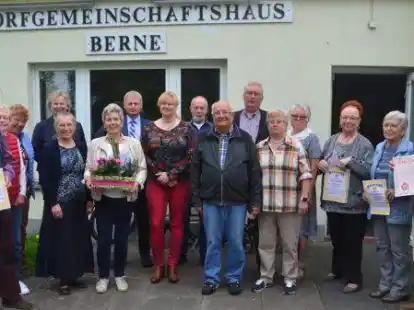 Der neu gew&auml;hlte Vorstand und die Geehrten des Berner B&uuml;rger- und Heimatvereins.