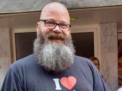 Sammelte Unterschriften f&uuml;r den Erhalt des W&auml;ldchens: Ingo Weber. Bild: