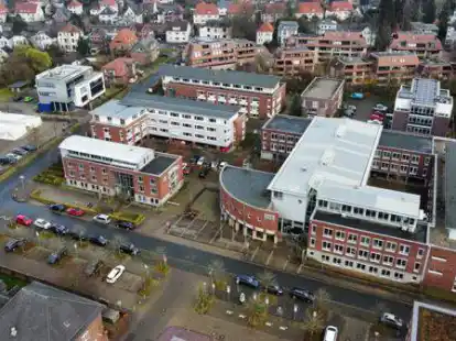 Eine Luftaufnahme des Oldenburger Instituts f&uuml;r Informatik, Offis. Im Rahmen des Regionalen Zukunftzentrums Nord bringt es seine Expertise ein.