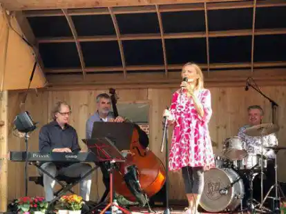 Die &bdquo;Wald- und Wiesenkonzerte&ldquo; gastieren vom 14. bis 18. September auf der &bdquo;Bonsai B&uuml;hne&ldquo; von Sebastian Netta an wechselnden Standorten in und um die Innenstadt.