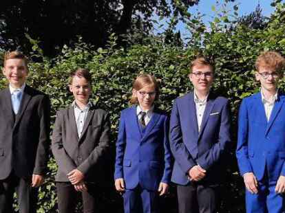 Die letzten Konfirmanden im Pfarrbezirk &bdquo;Wardenburg-Ort&ldquo; f&uuml;r dieses Jahr wurden am Wochenende in der evangelischen Kirchengemeinde Wardenburg eingesegnet.