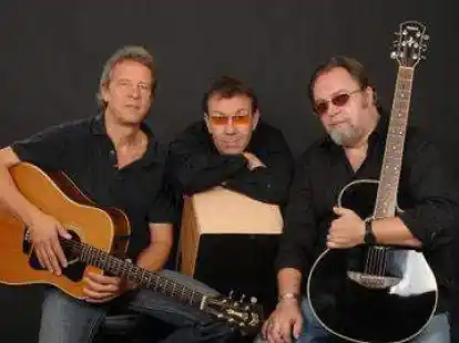 Das Trio Hands 'n' Wood ist am 18. September in der Kulturm&uuml;hle Berne zu Gast.