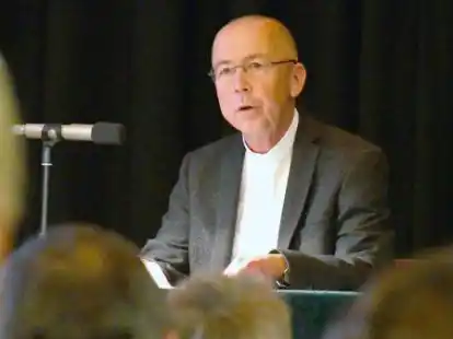 Dechant Peter Kossen hat in Wildeshausen einen Vortrag zum Gebaren der Fleischindustrie gehalten.