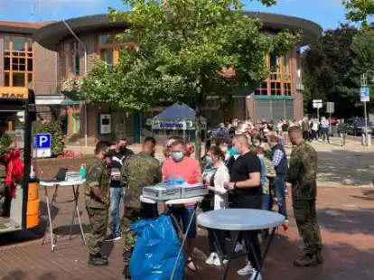 Das Angebot des Impfbusses wird im Kreis Cloppenburg - wie hier in Emstek - gut angenommen.