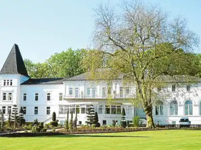 Historisches Geb&auml;ude mit bewegter Vergangenheit: Das Alte Kurhaus in Bad Zwischenahn.