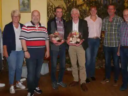 Das ist der neue Vorstand des B&uuml;rgervereins Huntlosen:(von links) Waltraud Alves, Inge Deichmann, Lars Hildebrand, Bernd Wieting, Josef Spreckelmeyer, Hilke M&uuml;ller, Thomas Bruns und Wilfried Knoll.