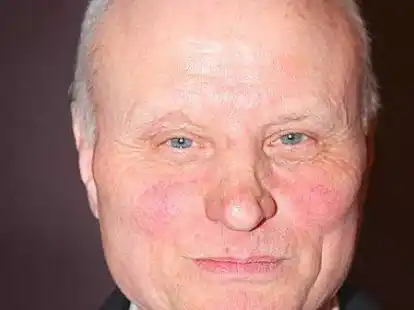 Freude bei G&uuml;nter Reise: Er ist als Vorsitzender der Senioren-Union Kreisvereinigung Oldenburg-Land erneut gew&auml;hlt worden.