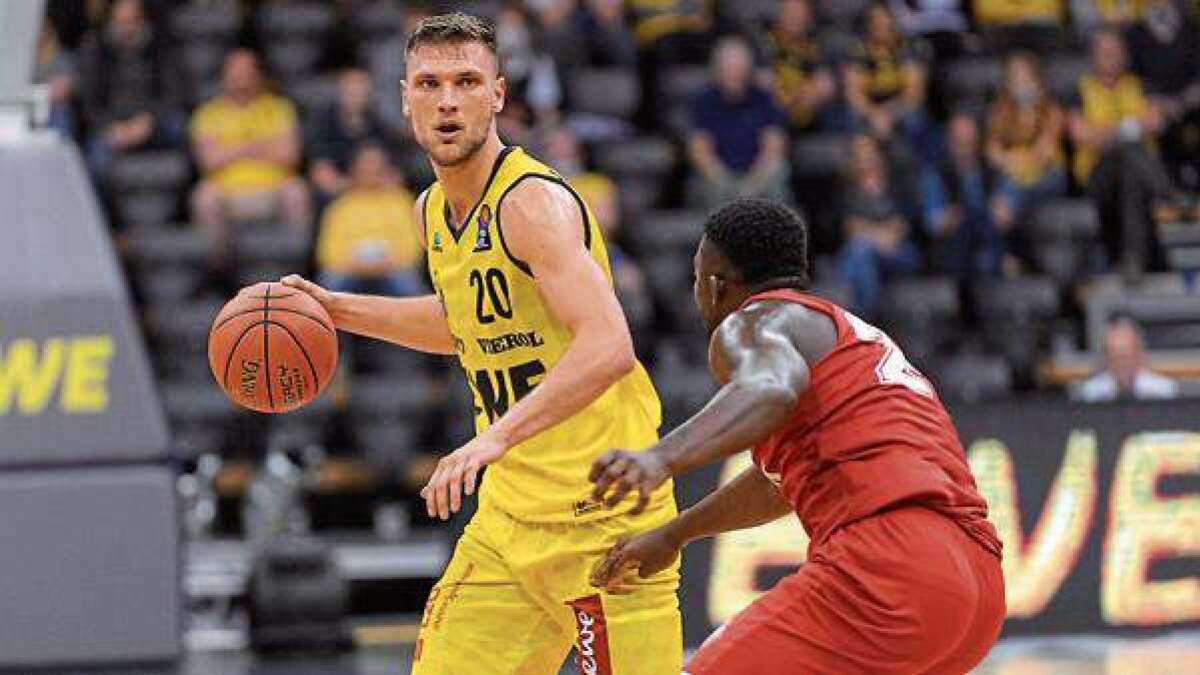 EWE Baskets Oldenburg vor SaisonStart gegen Niners Chemnitz Rickey