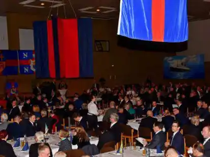 Am traditionellen &bdquo;Nautischen Essen&ldquo; nehmen normalerweise zahlreiche Mitglieder teil. Das n&auml;chste soll im November 2021 oder Fr&uuml;hjahr 2022 stattfinden.