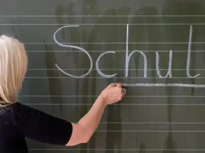 F&uuml;r 69 Kinder in Stadland hat sie begonnen: die Schule
