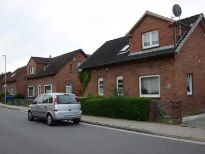 Sie sind stumme Zeitzeugen, ortsbildpr&auml;gend und erz&auml;hlen eine ganz eigene Geschichte: Die alten Arbeiterh&auml;user in der Stra&szlig;e Gl&uuml;ckauf in Norden.