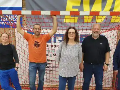 Der neue Vorstand des TVC: Michaela Westerhoff (von links), Uwe Otte, Silvia B&uuml;ter, Peter B&uuml;ssing, Karl Heinz Rissmann