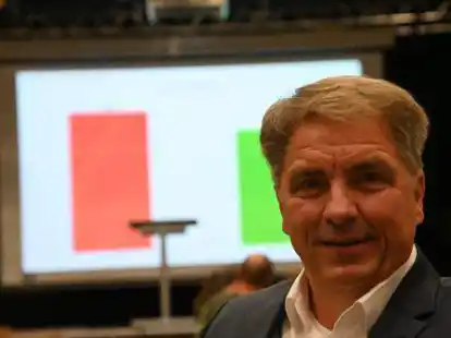 Sieger: J&uuml;rgen Krogmann bleibt Oberb&uuml;rgermeister in Oldenburg.