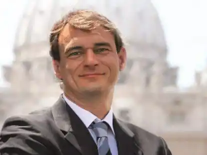 Kennt sich im Vatikan bestens aus: Andreas Englisch