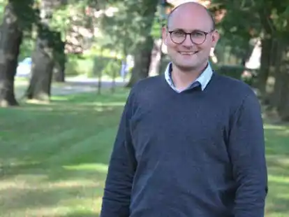 Johann-Philipp Nicolaus ist neuer Pastor der evangelischen Kirchengemeinde Sch&ouml;nemoor.