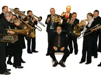 Das Ensemble ArtBrass gastiert in der Holler Kirche.