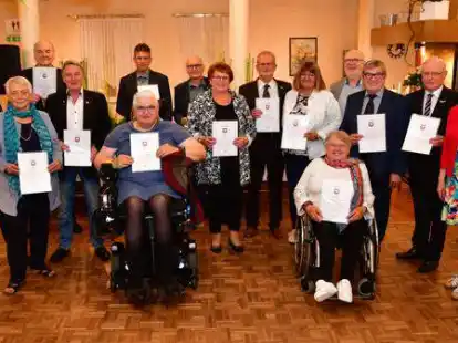 Bei der Abschlusszusammenkunft zum Ende der 18. Ratsperiode in Ganderkesee sind zahlreiche Ratsleute verabschiedet worden. 18 Kommunalpolitiker und die scheidende B&uuml;rgermeisterin Alice Gerken sind im neuen Rat nicht mehr dabei.