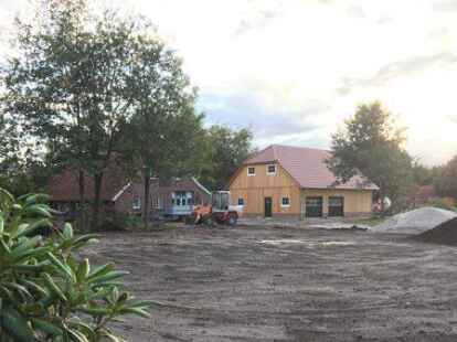 Auf diesem Grundst&uuml;ck in Portsloge hatte der fr&uuml;here Eigent&uuml;mer ein Museum geplant. Nach dessen Tod wird aus den Pl&auml;nen jedoch nichts.