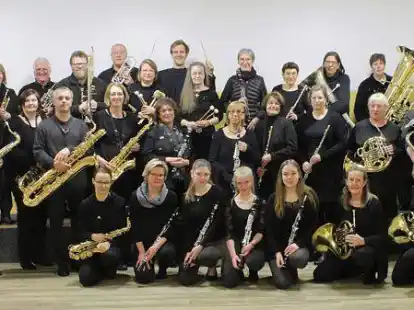 Das Orchester Mediante aus Wiefelstede tritt in der Martin-Luther-Kirche in Oldenburg auf.