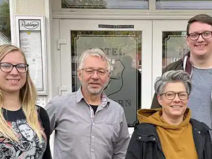 Die Stadtratsfraktion der Gr&uuml;nen in Cloppenburg (von links): Katja Kuhlmann, Michael J&auml;ger, Dr. Katja Thieke, Stefan Benken
