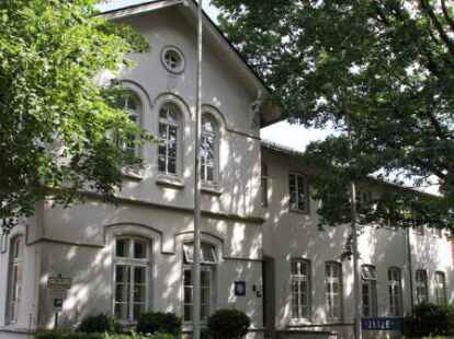 Steht zum Verkauf: eines der ehemaligen Polizeigeb&auml;ude an der &bdquo;Herrlichkeit&ldquo; in Wildeshausen.