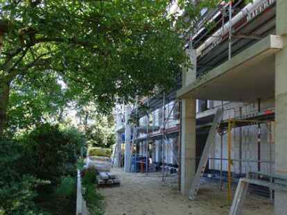 Und pl&ouml;tzlich entsteht auf dem Nachbargrundst&uuml;ck ein riesiges Mehrfamilienhaus.