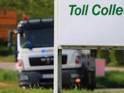 Toll Collect ist f&uuml;r die Lkw-Maut zust&auml;ndig