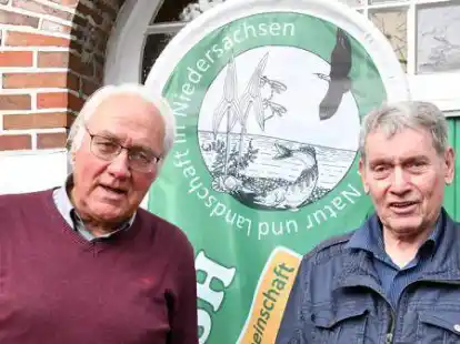 &Uuml;bergabe des Vorstandspostens (von links): Dr. Rainer Buchwald wird der Nachfolger von Remmer Akkermann, der nach 45 Jahren nicht erneut f&uuml;r den Vorsitz der BSH kandidierte