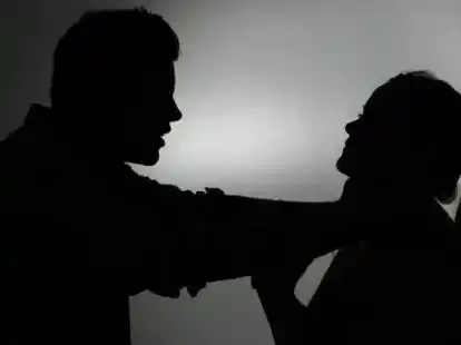 Immer wieder sind Therapeuten und medizinisches Personal Angriffen ausgesetzt. (Symbolbild)