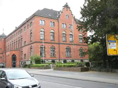 Das Sozialgericht Oldenburg. Hier fiel eine Entscheidung zur Offenlegung von Eink&uuml;nften aus Online-Verk&auml;ufen.