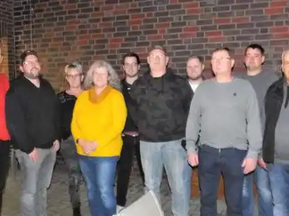 Der Butjadinger Fischereiverein hat einen gro&szlig;en Vorstand. Auf dem Foto sind nicht alle Mitglieder der F&uuml;hrungsriege zu sehen.