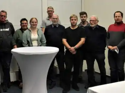 Das ist der neue Vorstand des B&uuml;rgervereins Tossens. An der Spitze steht jetzt J&uuml;rgen Lehwald (links).