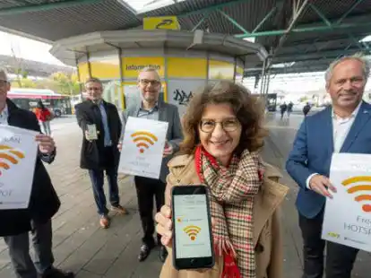 Die Stadt Oldenburg hat ihr Angebot f&uuml;r kostenloses Wlan-Netz erweitert. Auch am ZOB kann man sich nun einw&auml;hlen.