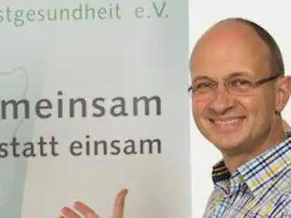 L&auml;dt zum Info-Fr&uuml;hst&uuml;ck: Dr. Michael Hippach, Vorsitzender des Freundeskreises Brustgesundheit.