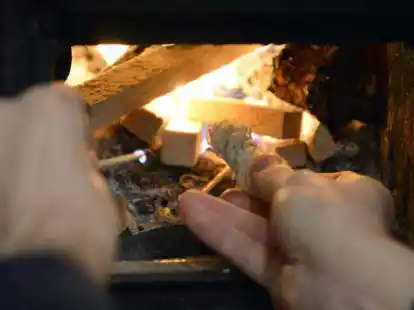 Zu Gespr&auml;chen am Kamin l&auml;dt die Kirchengemeinde Ofenerdiek ein.