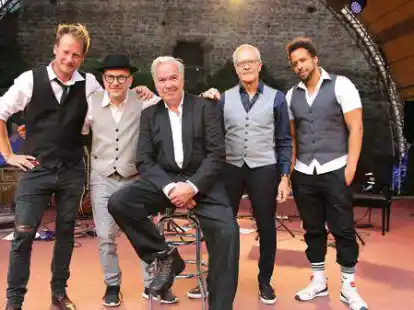 Soll nun endlich bei de Marktsause auftreten: Stefan Gwildis (Mitte) mit seinem Quartett