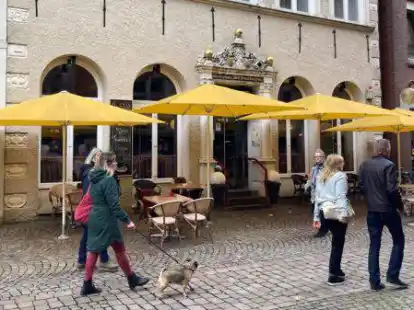 Hat noch bis Ende Dezember ge&ouml;ffnet &ndash; das Grand Caf&eacute; &bdquo;Florian&ldquo; von Susanne Reher am Rathausmarkt. Danach soll hier ein &bdquo;Ahoi&ldquo; er&ouml;ffnen.