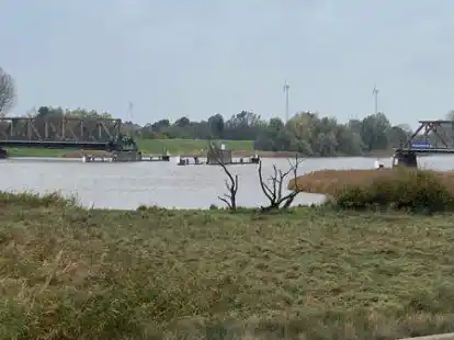 Seit fast sechs Jahren ist die Friesenbr&uuml;cke zerst&ouml;rt. Bis Ende 2024 soll die Emsquerung neu gebaut werden.