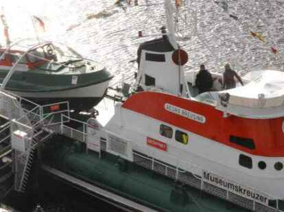 &Uuml;ber die Toppen geflaggt: Der Museums-Rettungskreuzer Georg Breusing.