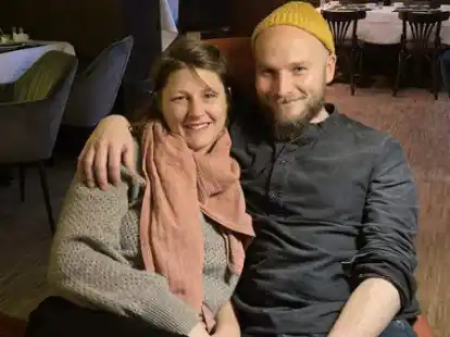 Eine Geschichte wie ausgedacht: Dita Zipfel und Finn-Ole Heinrich schreiben gemeinsam, aber auch jeweils allein B&uuml;cher und Drehb&uuml;cher f&uuml;r Kinder und Erwachsene.