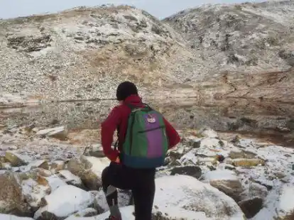 Auch so kann Ausbildung aussehen: Lisa Bruckmann bei einer Wanderung in den Bergen von Norwegen.
