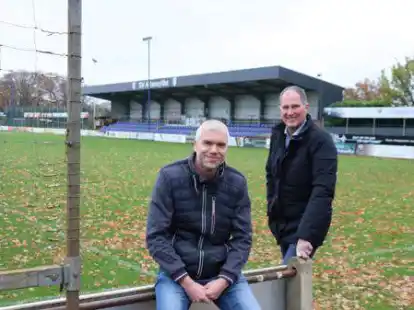 Johannes Hardenberg, Vorsitzender des SV Altenoythe, und Schriftf&uuml;hrer Markus Pape wollen bei der Generalversammlung neue Ideen und Pl&auml;ne vorstellen.