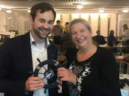 Neuer Steuermann der Emder CDU: Wilke Held &uuml;bernimmt den Kreisvorsitz von Andrea Risius.