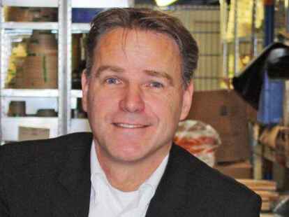 Er ist Gesch&auml;ftsf&uuml;hrer des Unternehmens: Dr. Michael M&uuml;ller.