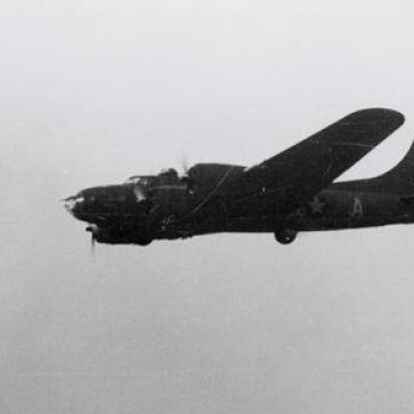 Die B-17 „Invasion II“ im Originalbild. Sie stürzte in Nikolausdorf ab.