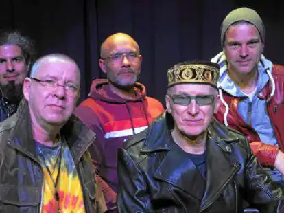 Jauches Grubenorchester (von links): Jan-Christian Halfbrodt, Yeti Mansena, Pasco Schulz, Jochen Laarmann und Sven L&uuml;dke
