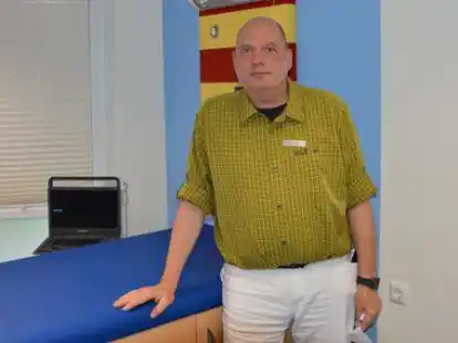 Kinderarzt G&ouml;tz Gnielka h&auml;lt den Impfstoff-Beschluss der Bundesregierung f&uuml;r eine krasse Fehlentscheidung.